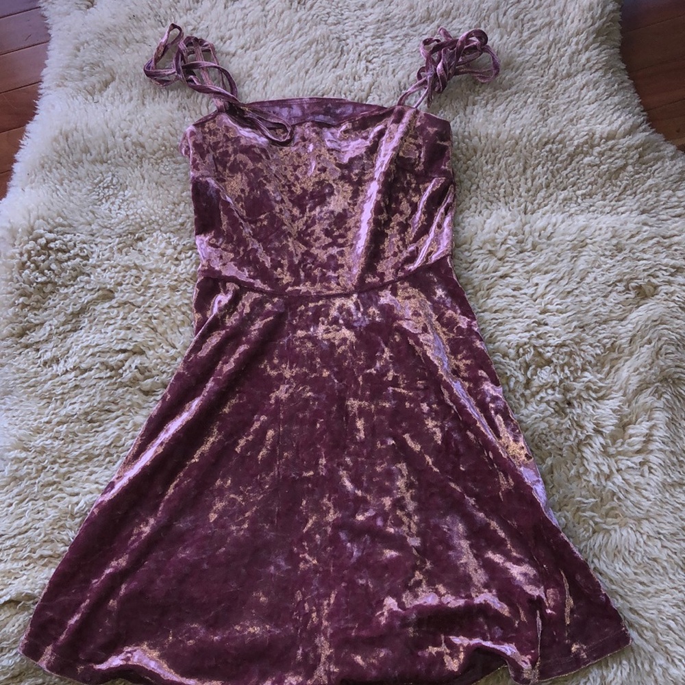 Forever 21 pink Velvet knee length dress